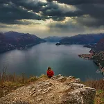 A Private And Parking 아파트 Oliveto Lario
