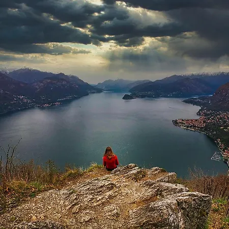 A Private And Parking Апартаменты Oliveto Lario