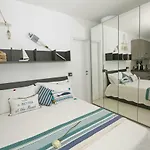 A Private Beach&parking *